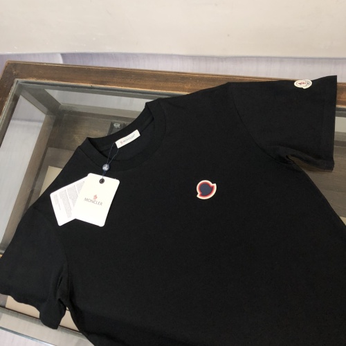 Replica Moncler T-Shirts Short Sleeved For Unisex #1231653 $40.00 USD for Wholesale