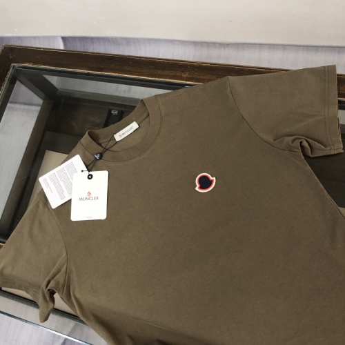 Replica Moncler T-Shirts Short Sleeved For Unisex #1231656 $40.00 USD for Wholesale