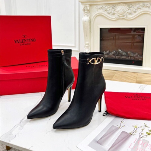 Valentino Boots For Women #1232409 $100.00 USD, Wholesale Replica Valentino Boots