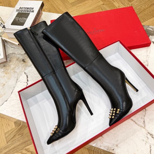 Valentino Boots For Women #1232413 $132.00 USD, Wholesale Replica Valentino Boots