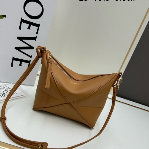 LOEWE AAA Quality Messenger Bags For Women #1232847 $140.00 USD, Wholesale Replica LOEWE AAA Messenger Bags