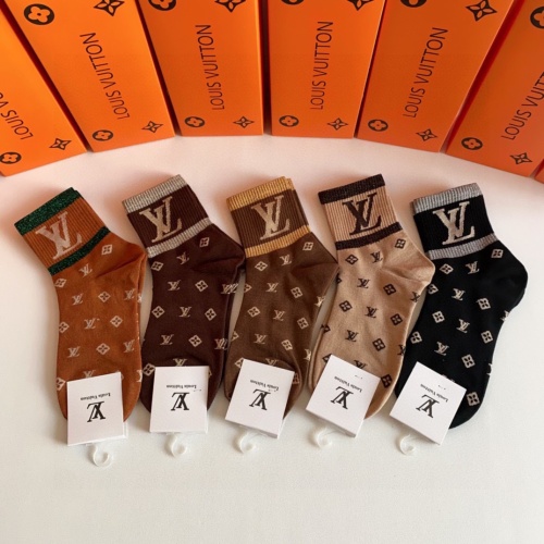 Louis Vuitton LV Socks #1233017 $27.00 USD, Wholesale Replica Louis Vuitton LV Socks