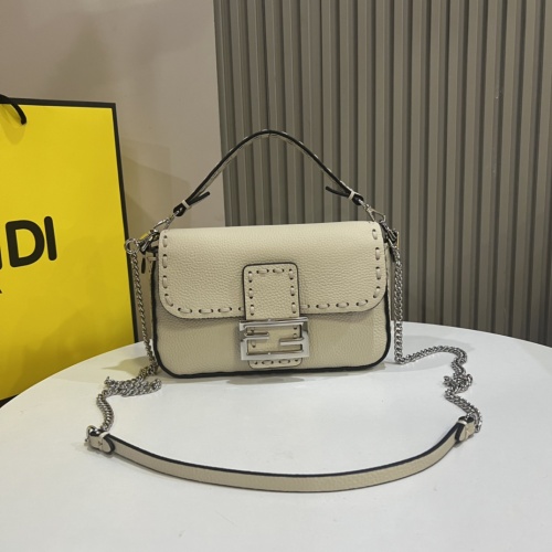 Fendi AAA Quality Messenger Bags For Women #1233039 $105.00 USD, Wholesale Replica Fendi AAA Messenger Bags