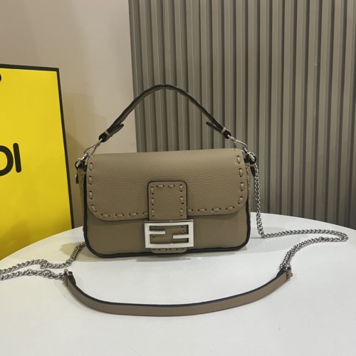 Fendi AAA Quality Messenger Bags For Women #1233042 $105.00 USD, Wholesale Replica Fendi AAA Messenger Bags