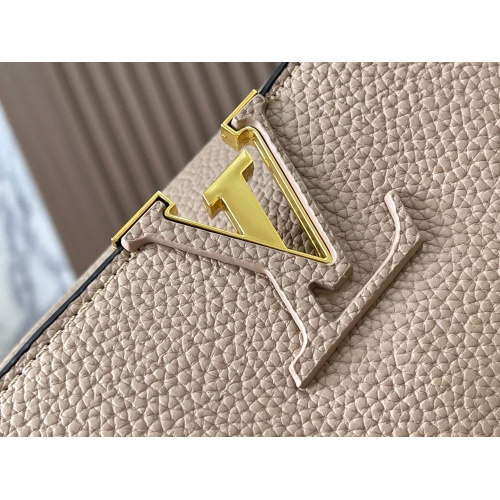 Replica Louis Vuitton AAA Quality Messenger Bags For Women #1233173 $72.00 USD for Wholesale