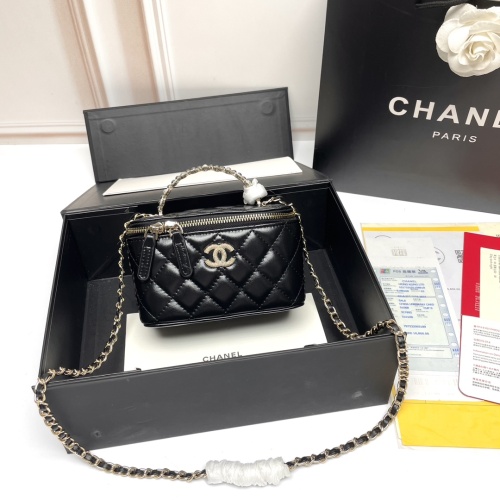 Chanel AAA Quality Messenger Bags For Women #1233235 $80.00 USD, Wholesale Replica Chanel AAA Messenger Bags