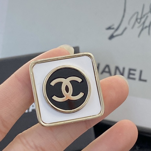 Replica Chanel Brooches For Women #1234189 $29.00 USD for Wholesale