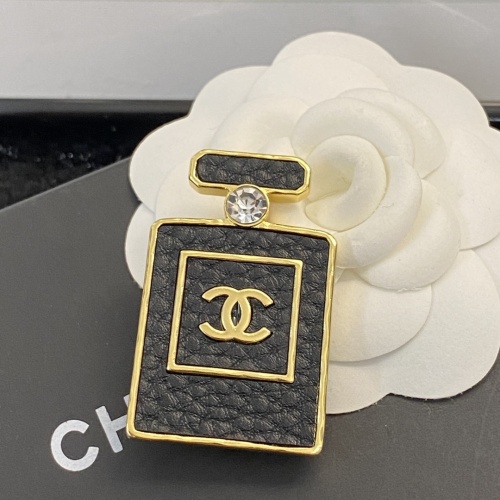 Replica Chanel Brooches For Women #1234237 $32.00 USD for Wholesale