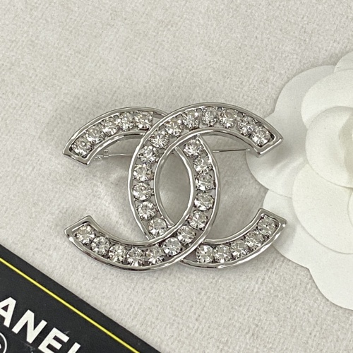 Chanel Brooches For Women #1234757 $38.00 USD, Wholesale Replica Chanel Brooches