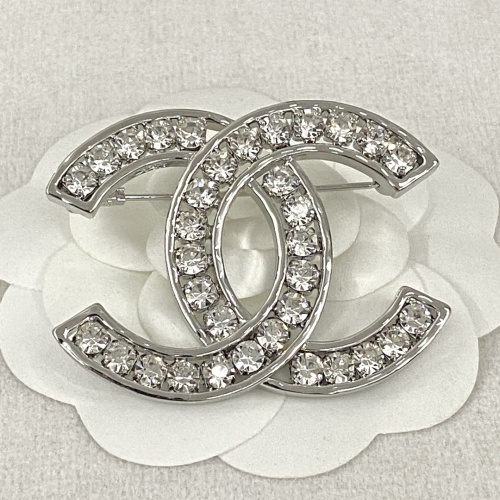 Replica Chanel Brooches For Women #1234757 $38.00 USD for Wholesale