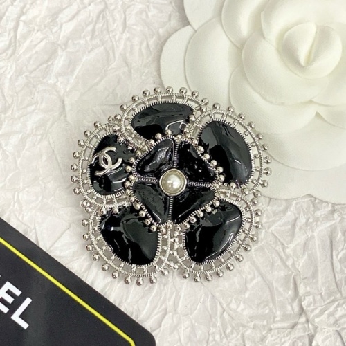 Chanel Brooches For Women #1234803 $32.00 USD, Wholesale Replica Chanel Brooches