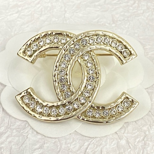 Replica Chanel Brooches For Women #1234804 $34.00 USD for Wholesale