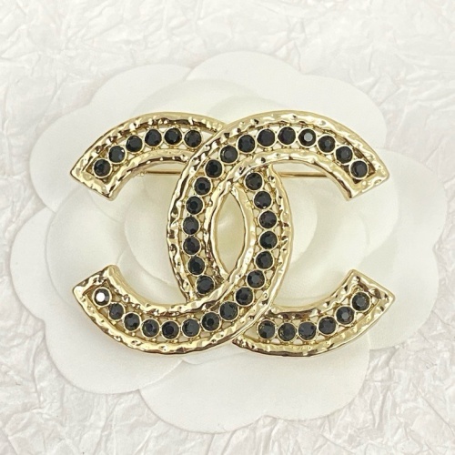 Replica Chanel Brooches For Women #1234805 $34.00 USD for Wholesale