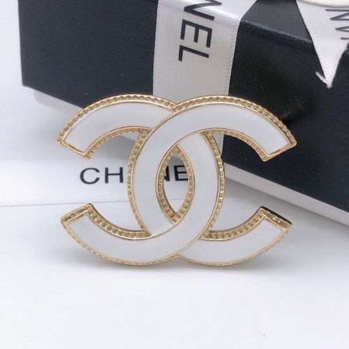 Chanel Brooches For Women #1234906 $29.00 USD, Wholesale Replica Chanel Brooches