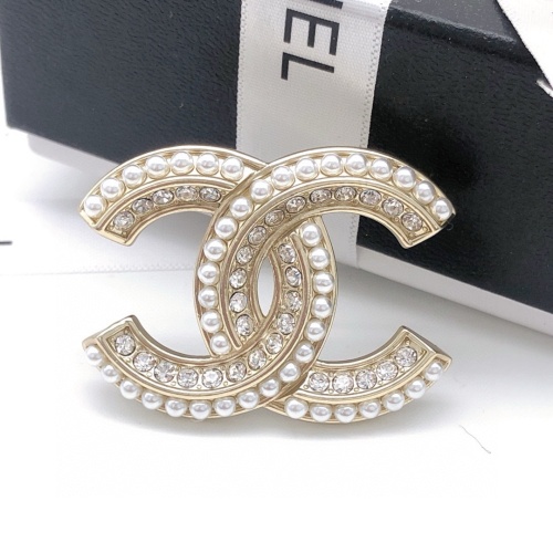 Chanel Brooches For Women #1234922 $32.00 USD, Wholesale Replica Chanel Brooches