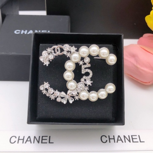 Replica Chanel Brooches For Women #1234923 $32.00 USD for Wholesale