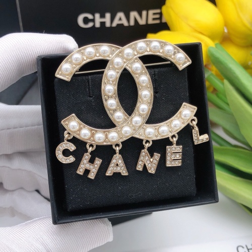 Chanel Brooches For Women #1234926 $32.00 USD, Wholesale Replica Chanel Brooches