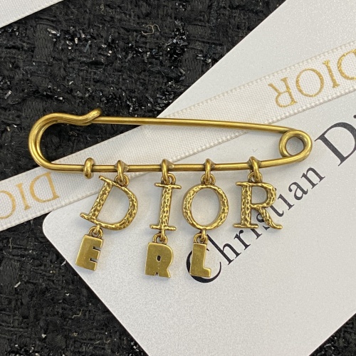 Christian Dior Brooches For Women #1234927 $29.00 USD, Wholesale Replica Christian Dior Brooches