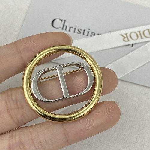 Replica Christian Dior Brooches For Women #1234944 $29.00 USD for Wholesale