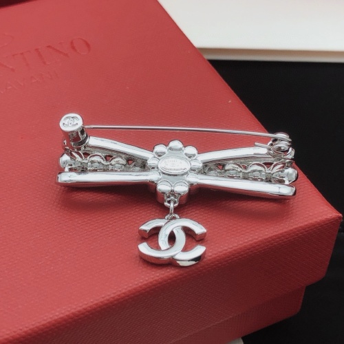 Replica Chanel Brooches For Women #1234976 $29.00 USD for Wholesale