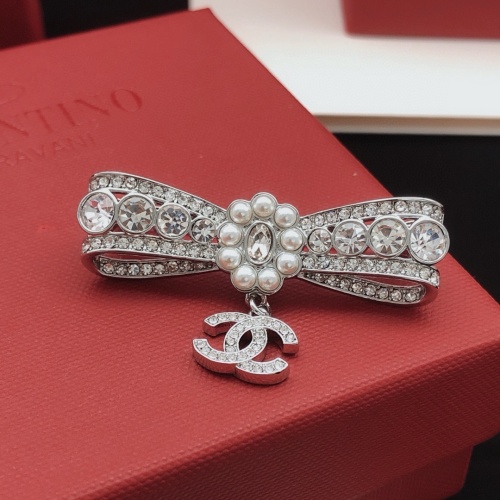 Replica Chanel Brooches For Women #1234976 $29.00 USD for Wholesale