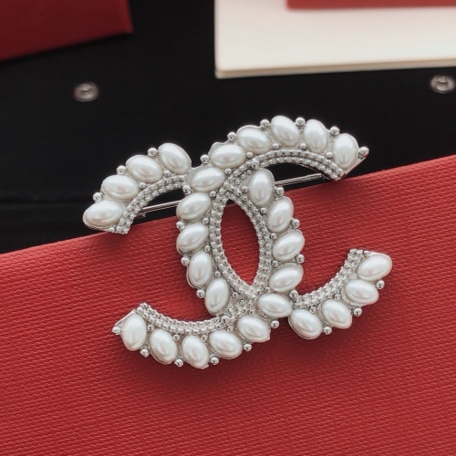 Chanel Brooches For Women #1234982 $32.00 USD, Wholesale Replica Chanel Brooches