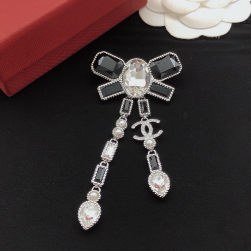 Replica Chanel Brooches For Women #1234993 $32.00 USD for Wholesale