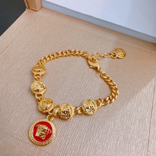 Versace Bracelets #1235007 $48.00 USD, Wholesale Replica Versace Bracelets