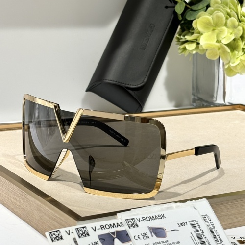 Valentino AAA Quality Sunglasses #1235759 $68.00 USD, Wholesale Replica Valentino AAA Quality Sunglasses