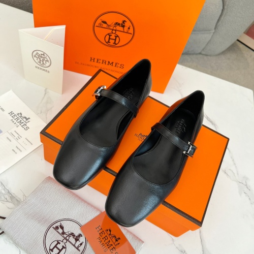 Replica Hermes Flat Shoes For Women #1236588 $98.00 USD for Wholesale