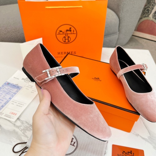 Replica Hermes Flat Shoes For Women #1236591 $98.00 USD for Wholesale