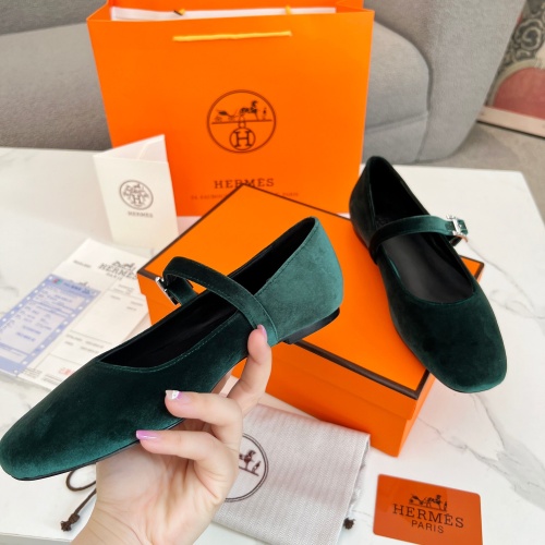 Replica Hermes Flat Shoes For Women #1236593 $98.00 USD for Wholesale