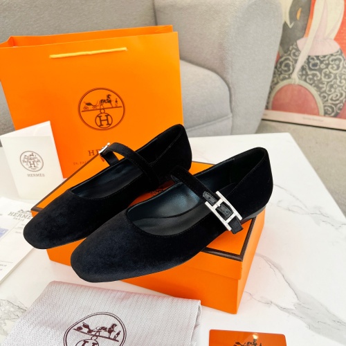 Replica Hermes Flat Shoes For Women #1236594 $98.00 USD for Wholesale