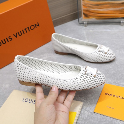 Replica Louis Vuitton Flat Shoes For Women #1236757 $112.00 USD for Wholesale