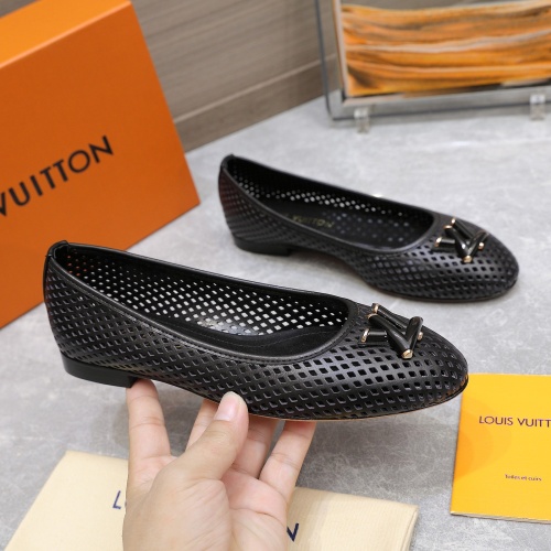 Replica Louis Vuitton Flat Shoes For Women #1236758 $112.00 USD for Wholesale