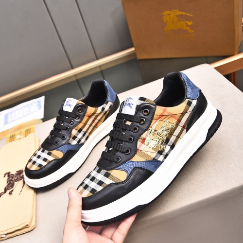 Replica Burberry Casual Shoes For Men #1237232 $76.00 USD for Wholesale