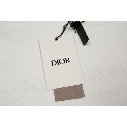 Replica Christian Dior T-Shirts Short Sleeved For Unisex #1237253 $42.00 USD for Wholesale