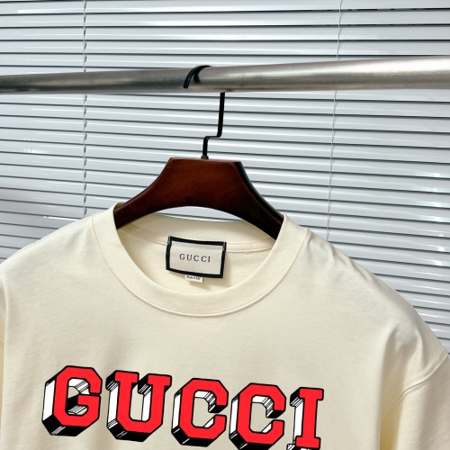 Replica Gucci T-Shirts Short Sleeved For Unisex #1237274 $41.00 USD for Wholesale