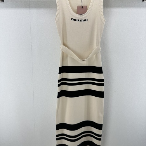 MIU MIU Dresses Sleeveless For Women #1237565 $92.00 USD, Wholesale Replica MIU MIU Dresses