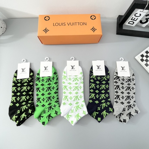 Replica Louis Vuitton LV Socks #1237761 $27.00 USD for Wholesale