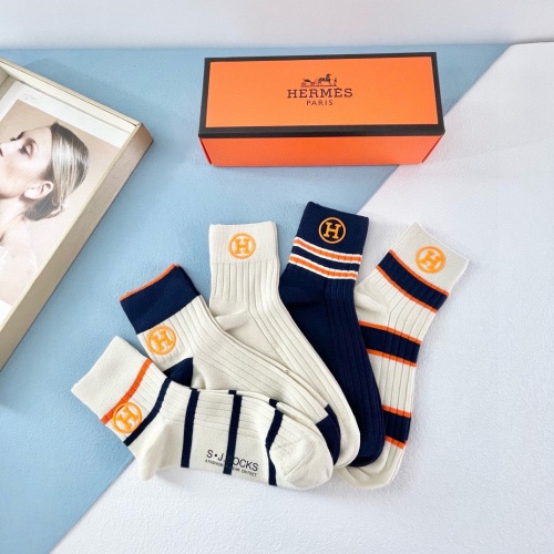 Replica Hermes Socks #1237826 $32.00 USD for Wholesale