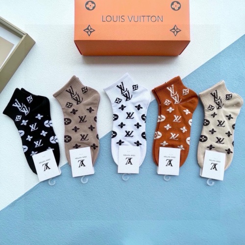 Louis Vuitton LV Socks For Women #1237831 $27.00 USD, Wholesale Replica Louis Vuitton LV Socks