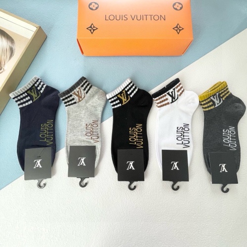 Louis Vuitton LV Socks #1237835 $27.00 USD, Wholesale Replica Louis Vuitton LV Socks