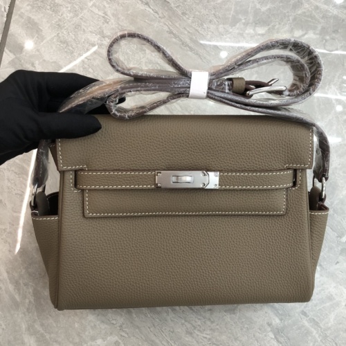 Hermes AAA Quality Messenger Bags For Women #1238671 $96.00 USD, Wholesale Replica Hermes AAA Quality Messenger Bags