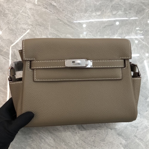 Replica Hermes AAA Quality Messenger Bags For Women #1238671 $96.00 USD for Wholesale