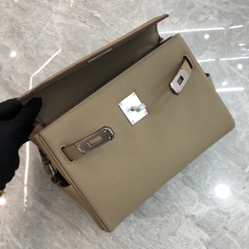 Replica Hermes AAA Quality Messenger Bags For Women #1238672 $96.00 USD for Wholesale