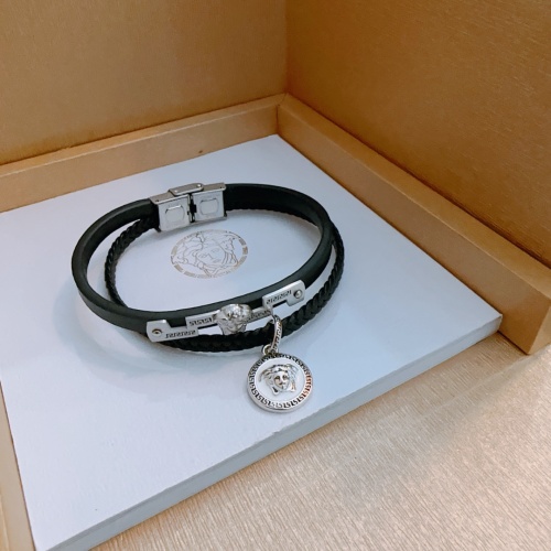 Versace Bracelets #1238754 $45.00 USD, Wholesale Replica Versace Bracelets