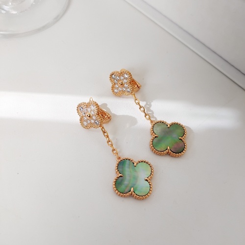 Van Cleef &amp; Arpels Earrings For Women #1238904 $60.00 USD, Wholesale Replica Van Cleef &amp; Arpels Earrings