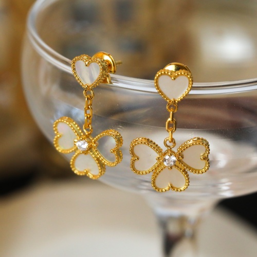 Replica Van Cleef & Arpels Earrings For Women #1238913 $72.00 USD for Wholesale