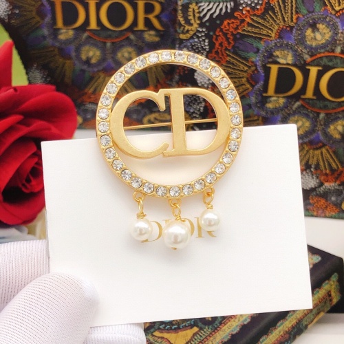 Replica Christian Dior Brooches For Women #1238933 $29.00 USD for Wholesale